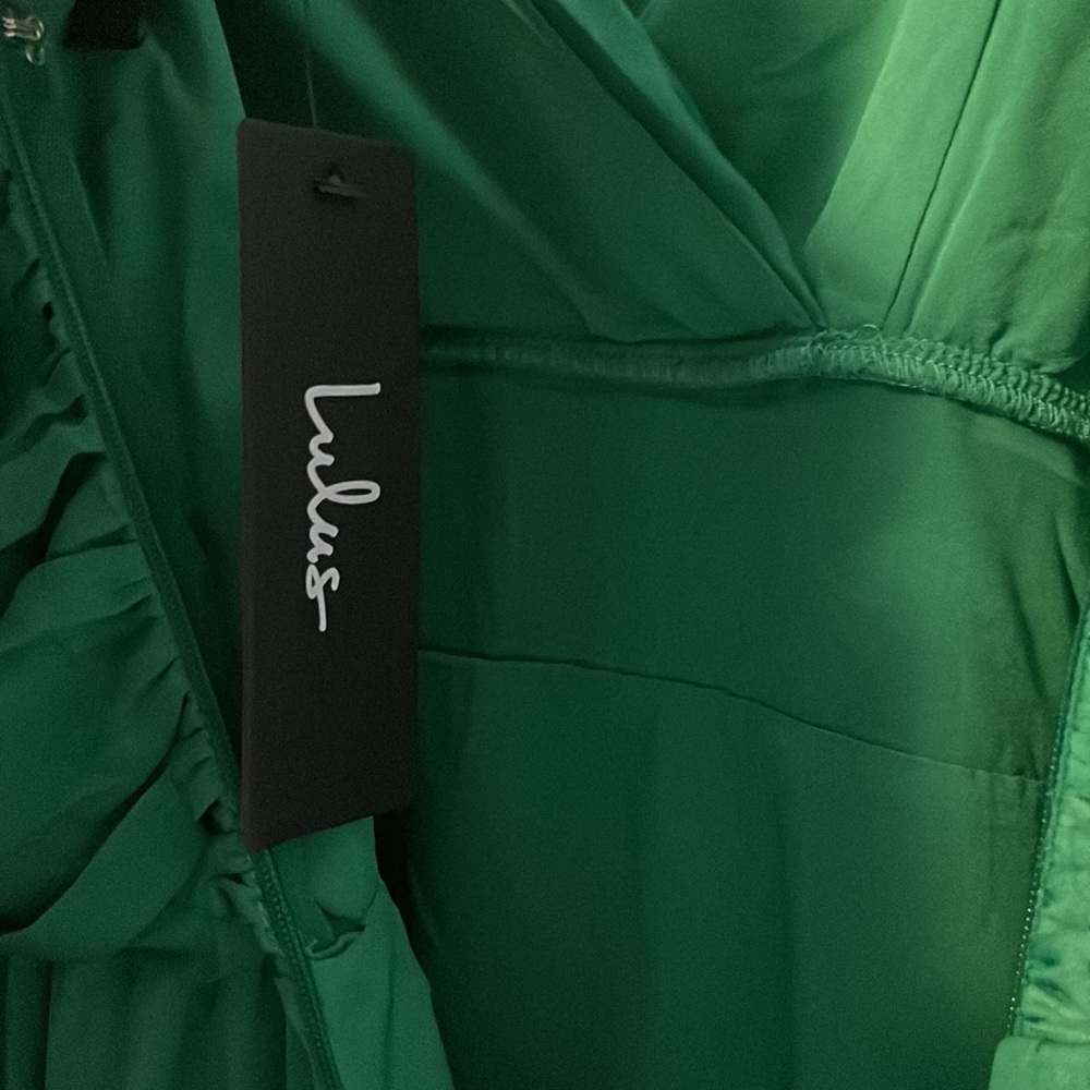 Green Dress - Picture 4 of 4